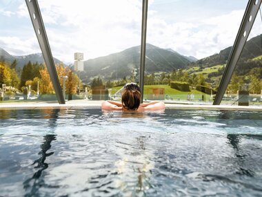 Thermal World Entspannen im Thermalwasser mit Panoramablick | © SalzburgerLand Tourismus/Marktl