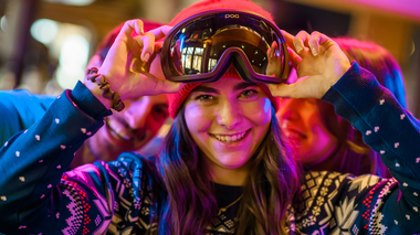 Berglift Bar Frau mit guter Laune | © Berglift